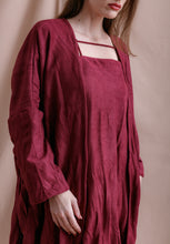 Load image into Gallery viewer, Lam classic suede