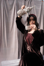 Load image into Gallery viewer, Jouri velvet