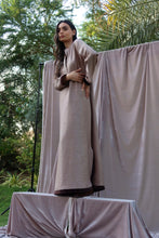 Load image into Gallery viewer, Lila