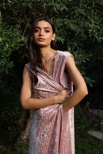 Load image into Gallery viewer, Aria