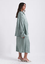 Load image into Gallery viewer, 3 piece metallic blue set