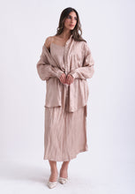 Load image into Gallery viewer, 3 piece metallic set