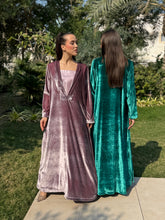 Load image into Gallery viewer, Jouri closed back