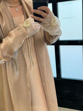 Load image into Gallery viewer, Sheer Beaded Glove