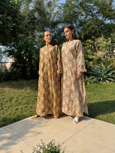 Load image into Gallery viewer, Lina