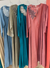 Load image into Gallery viewer, Manal