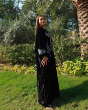 Load image into Gallery viewer, Dalal