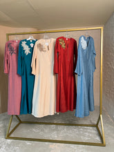 Load image into Gallery viewer, Manal