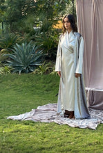 Load image into Gallery viewer, Layla