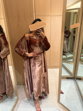 Load image into Gallery viewer, Métallique in velvet