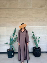 Load image into Gallery viewer, Manal