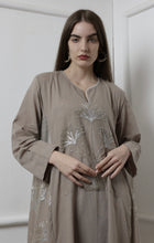 Load image into Gallery viewer, Cassiopeia sand beige