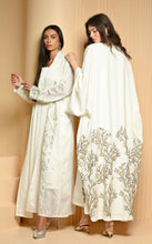 Load image into Gallery viewer, White pearl