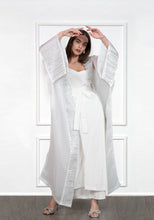 Load image into Gallery viewer, White elegance