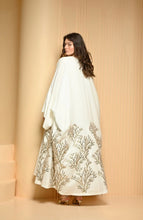 Load image into Gallery viewer, White pearl