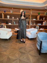 Load image into Gallery viewer, 32
