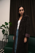 Load image into Gallery viewer, Suede brown jacket
