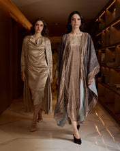 Load image into Gallery viewer, 33
