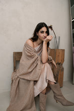 Load image into Gallery viewer, 16
